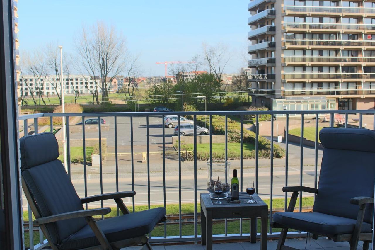 Appartement Azur Oostende ภายนอก รูปภาพ