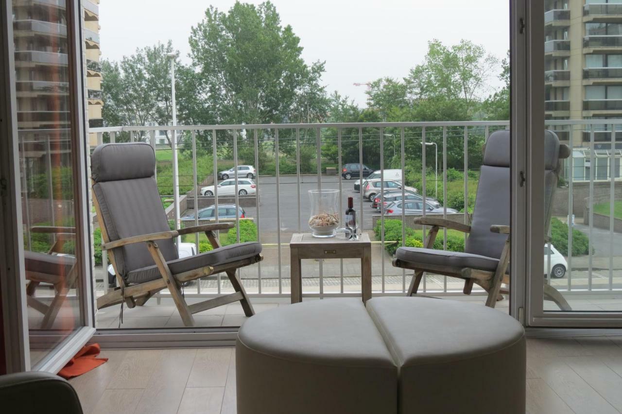 Appartement Azur Oostende ภายนอก รูปภาพ